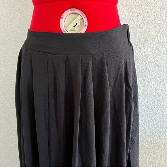 NWT 12th Tribe Black Midi Skirt Medium - Picture 4 of 13